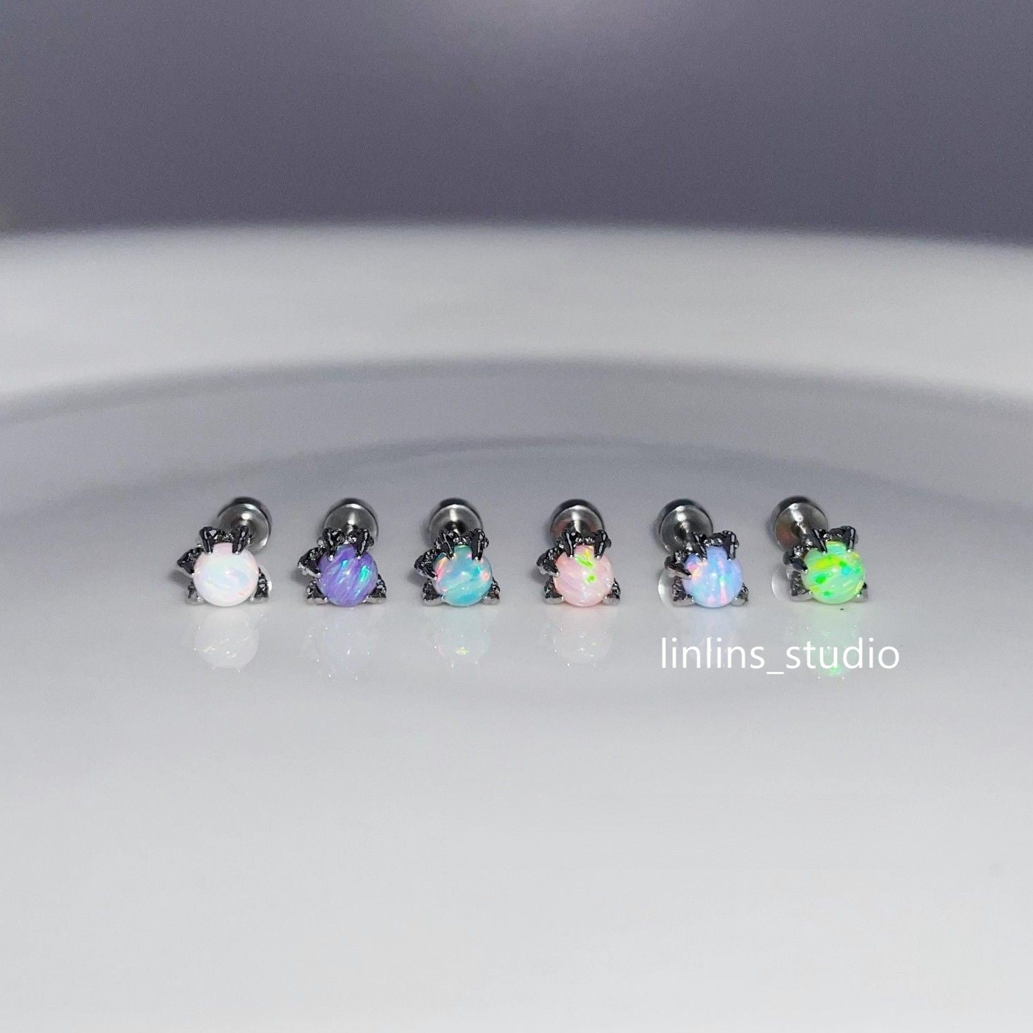 🌟 Dragon Claw Opal Tragus Stud | Hypoallergenic Sleep-Friendly Piercing ✨