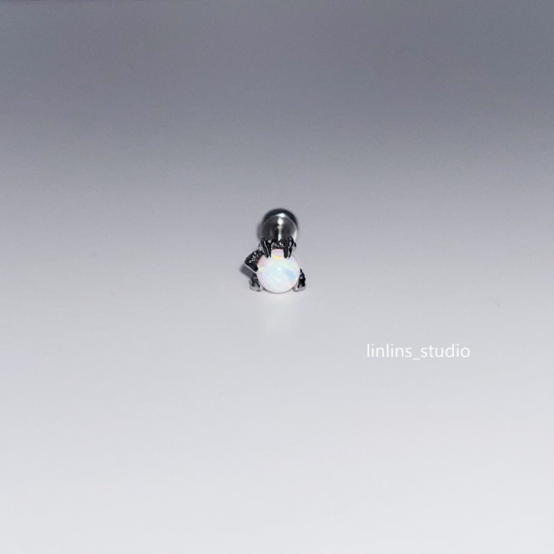 🌟 Dragon Claw Opal Tragus Stud | Hypoallergenic Sleep-Friendly Piercing ✨