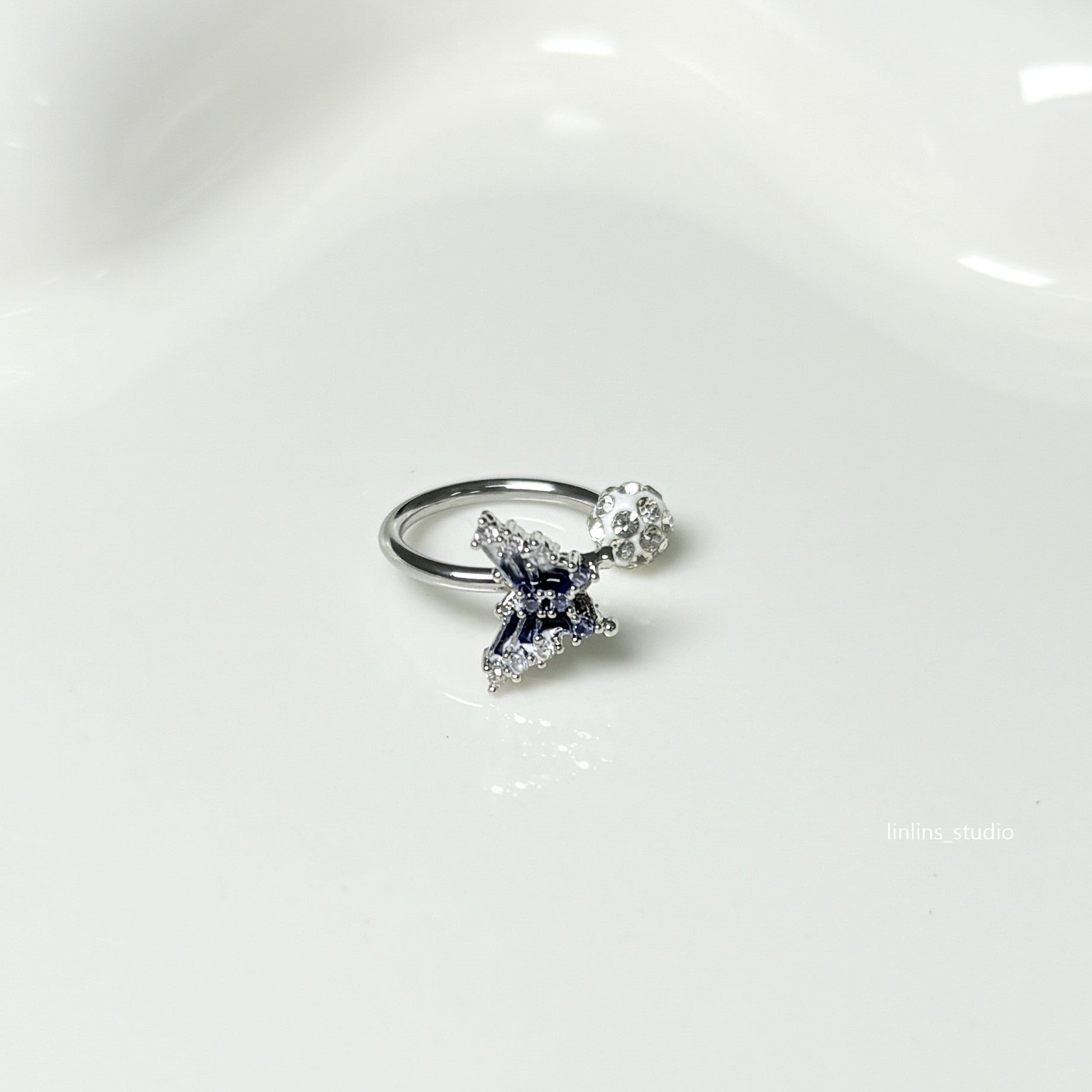 🌟 Sweet Blue Gradient Butterfly Lip Ring & Titanium Steel Horse-shoe/C-Ring Set ✨