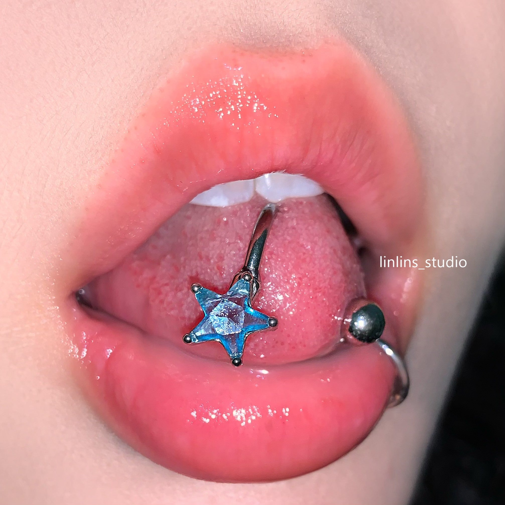 🌟 S-Shaped Star Tongue Ring | External Thread Titanium Steel Barbell | Edgy Girl Piercing ✨