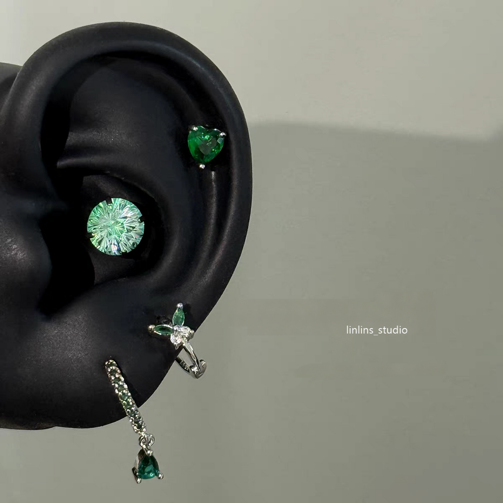 🌟 Green Firework Sparkle: Cartilage & Snug Stud Collection 🌟