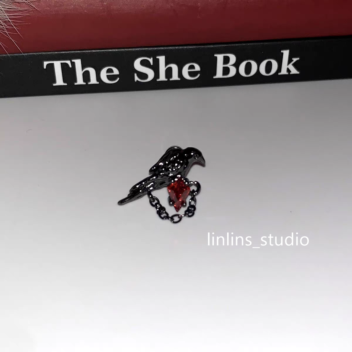 🌟 Gothic Raven Feather Ear Cuff | Black Titanium Steel with Red Zirconia ✨