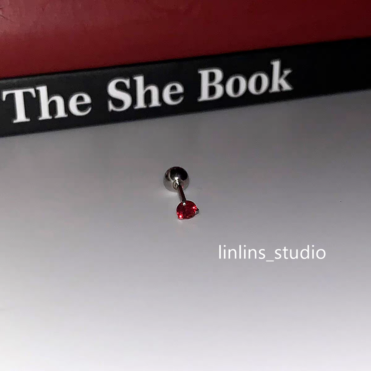 🌟 Gothic Raven Feather Ear Cuff | Black Titanium Steel with Red Zirconia ✨