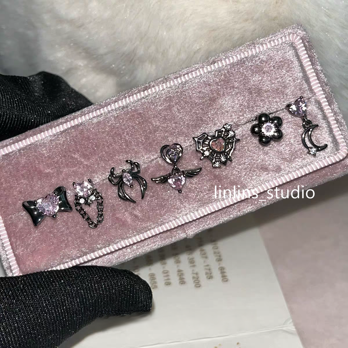 🌟 Black & Pink Zircon Ear Climber | Hypoallergenic No-Remove Design ✨